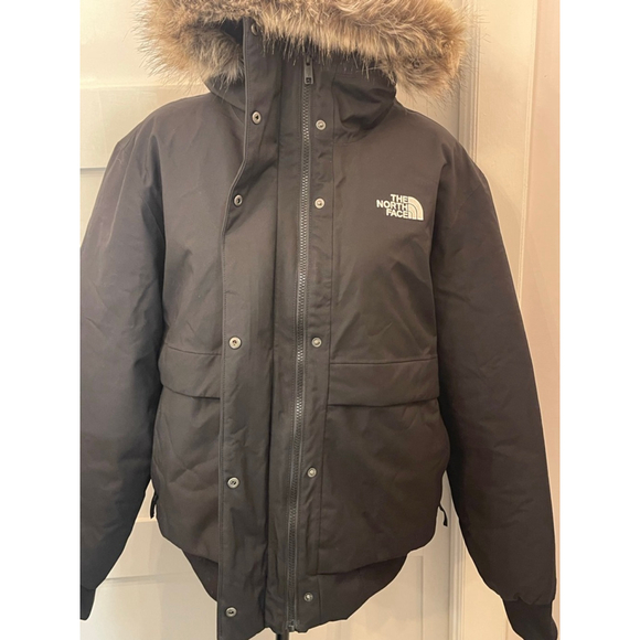 The North Face Arctic Bomber Jacket Womens XL Black Faux Fur Hood NWOT - Picture 8 of 12